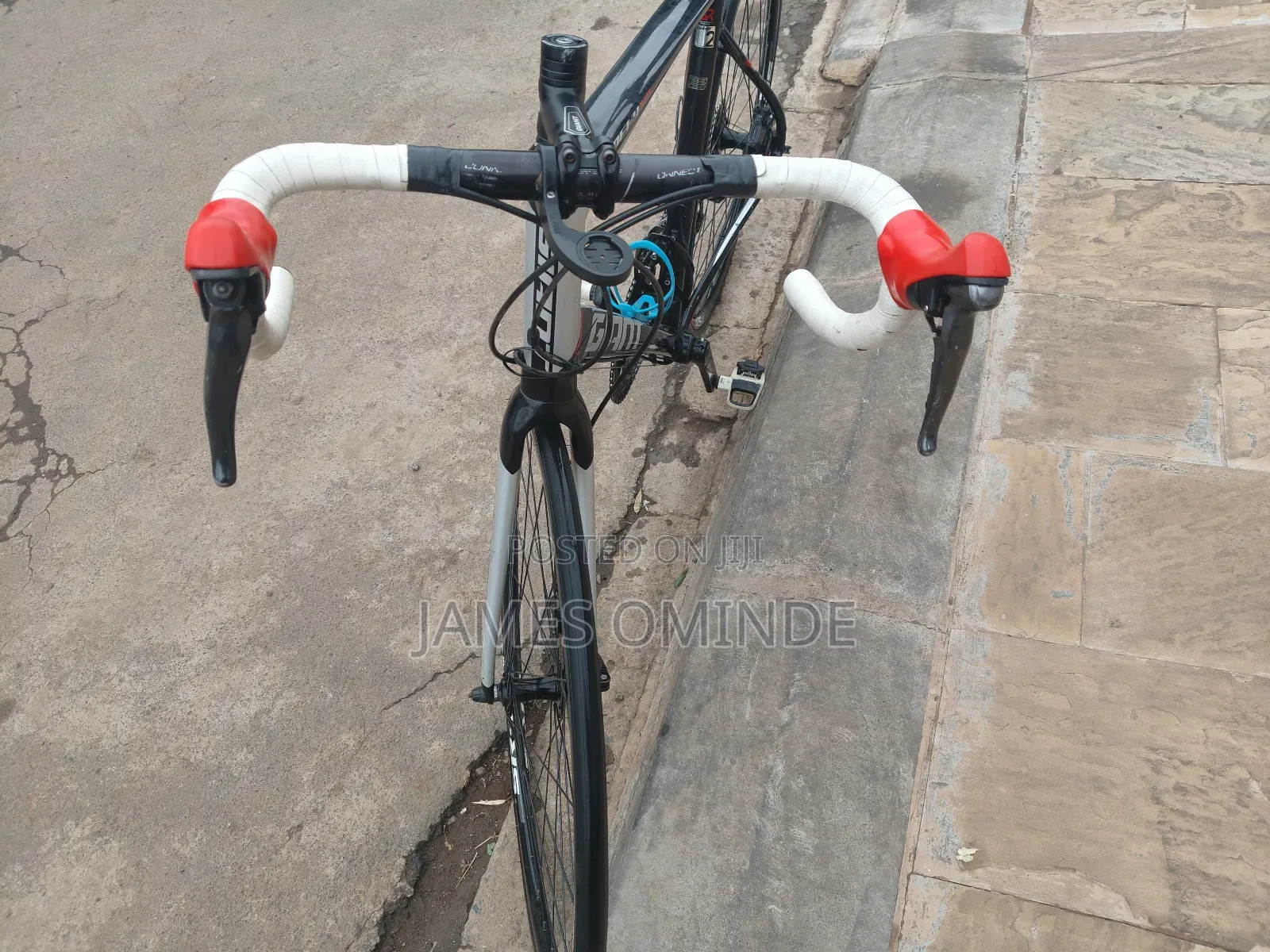 Giant Defy Advanced Allux