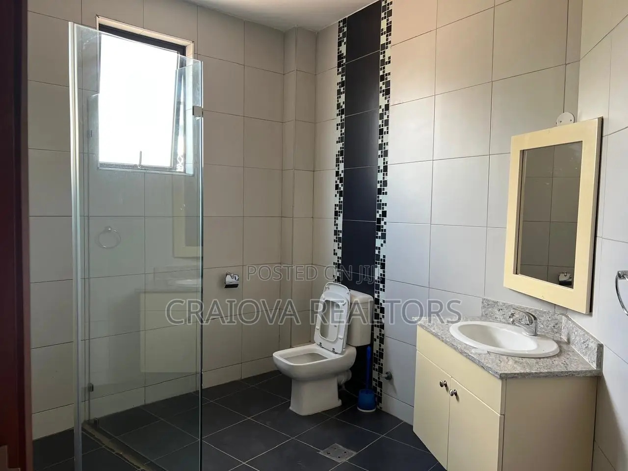 4bdrm Apartment in Westlands for rent
