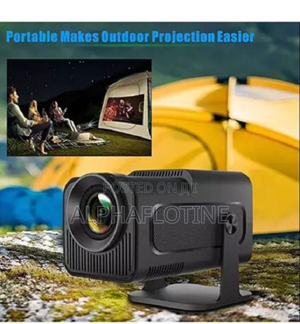 Smart "Game-Portable" Projector Hy-320 Android 13 Projector - thumbnail 2