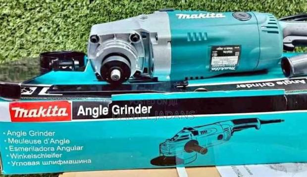 New Affordable/Makita 9" Angle Grinder 2100w - main view