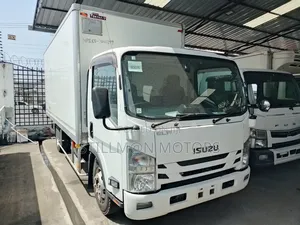 Isuzu Elfu Auto Diesel