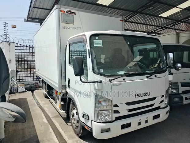 Isuzu Elfu Auto Diesel - thumbnail 10