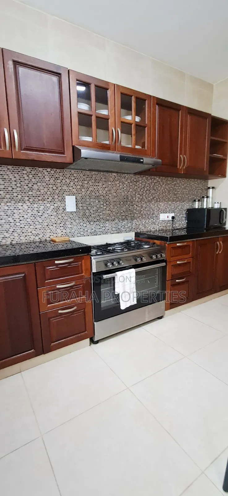 Furnished 2bdrm Apartment in Tudor for rent