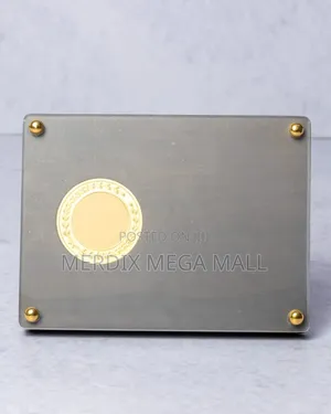 Cr011 Crystal Award, Awards