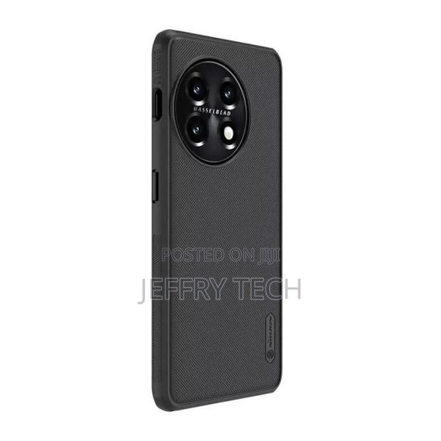 Proxy Nillkin Super Frosted Pro Matte Case for Oneplus Ace 5 / 5 Pro - thumbnail 3