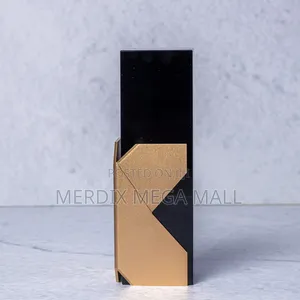 Cr002 Crystal Award, Awards