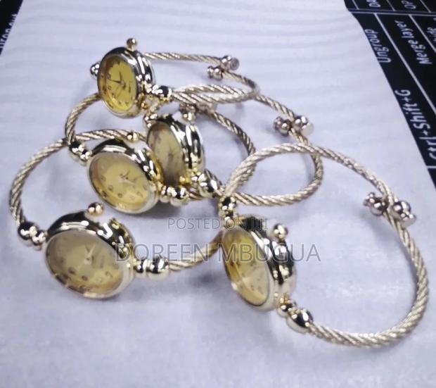 Ladies Fancy Wrist Watch - thumbnail 3