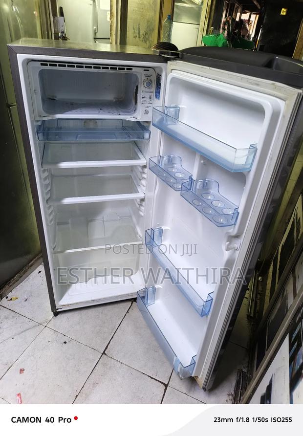 Silver/Grey Single Door Fridge - thumbnail 4