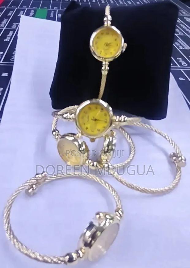 Ladies Fancy Wrist Watch - thumbnail 4