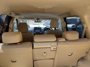 Toyota Land Cruiser Prado 2017 Gray