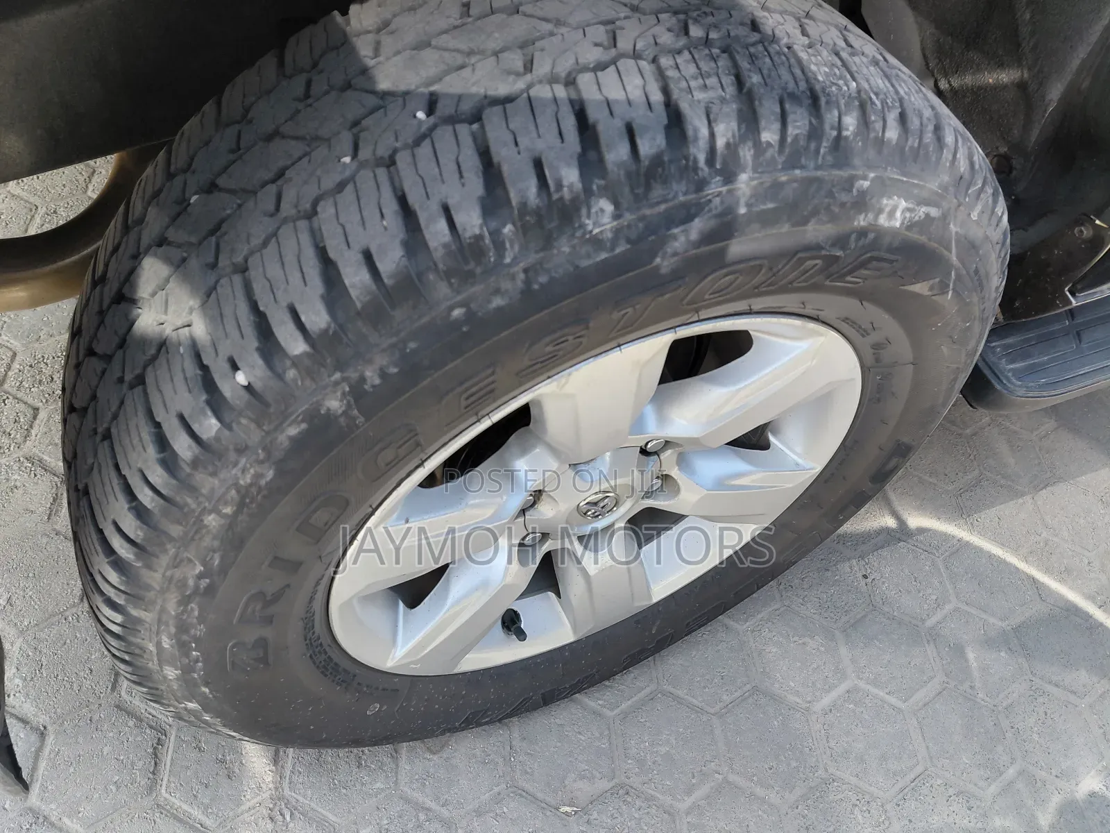 Toyota Land Cruiser Prado 2017 Gray
