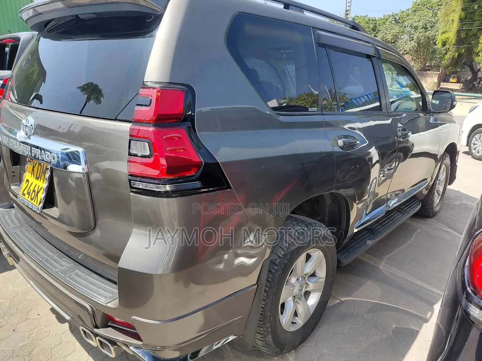 Toyota Land Cruiser Prado 2017 Gray