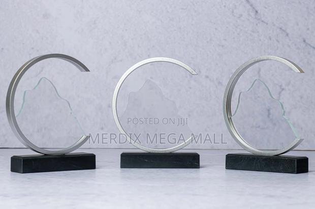 Un865 Crystal Award, Awards - thumbnail 4