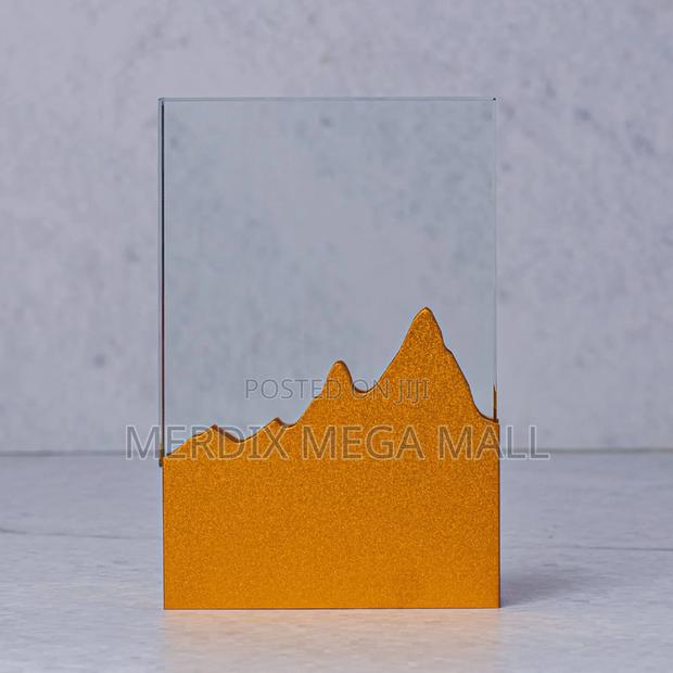 M525Crystal Award,Awards - main view