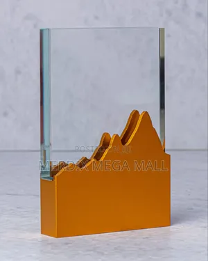 M525
Crystal Award,Awards