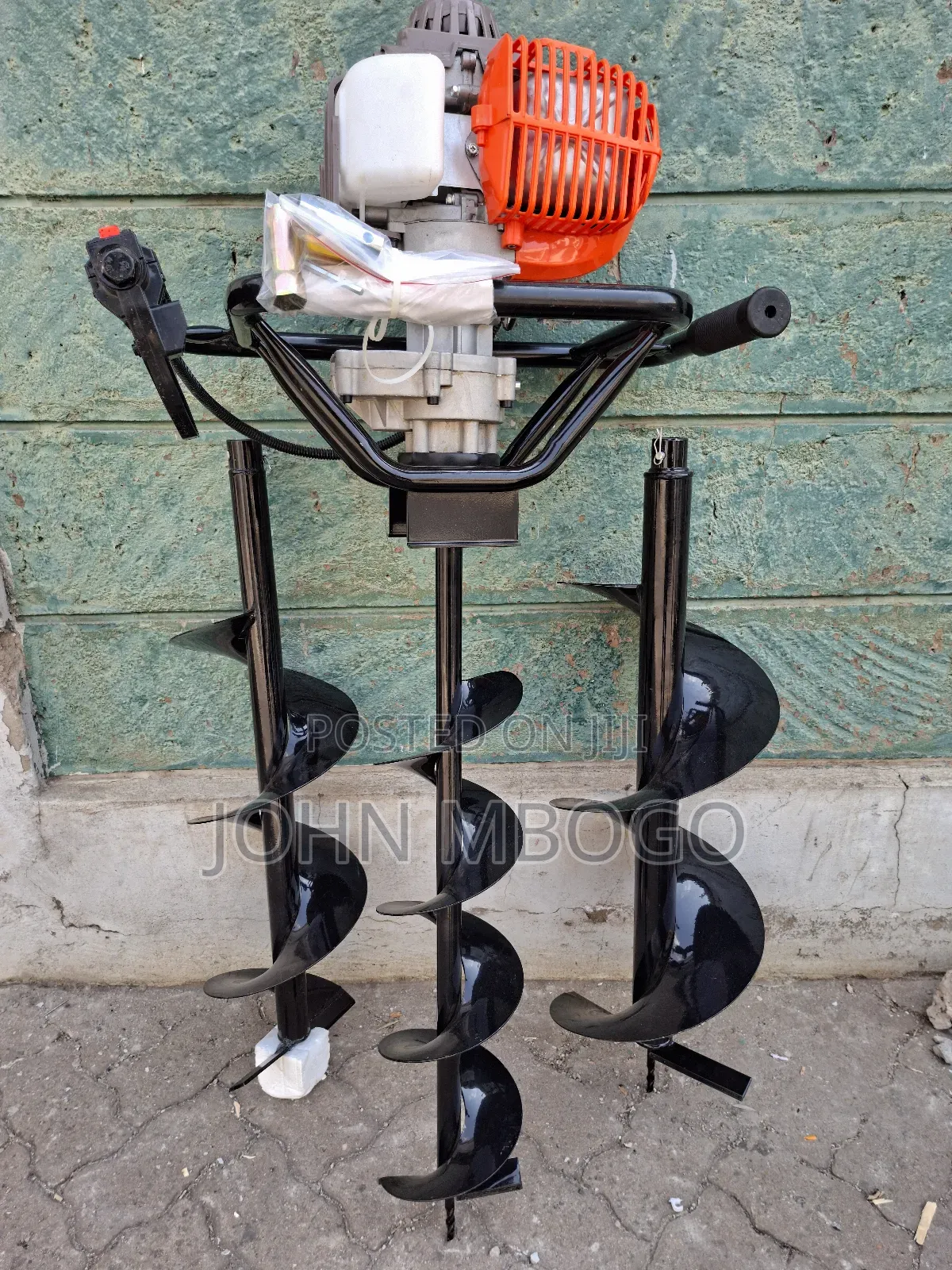4 Stroke Earth Auger Machine