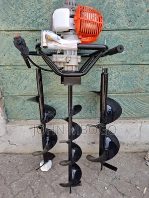 4 Stroke Earth Auger Machine