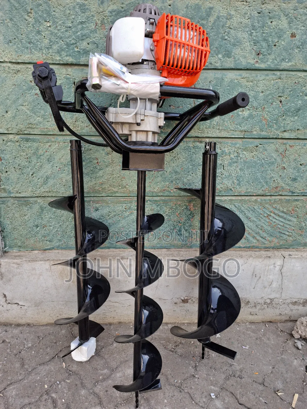 4 Stroke Earth Auger Machine