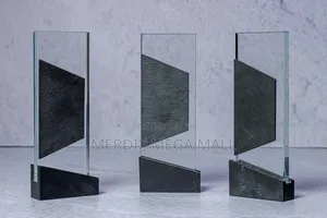 6080 Crystal Award
,Awards
