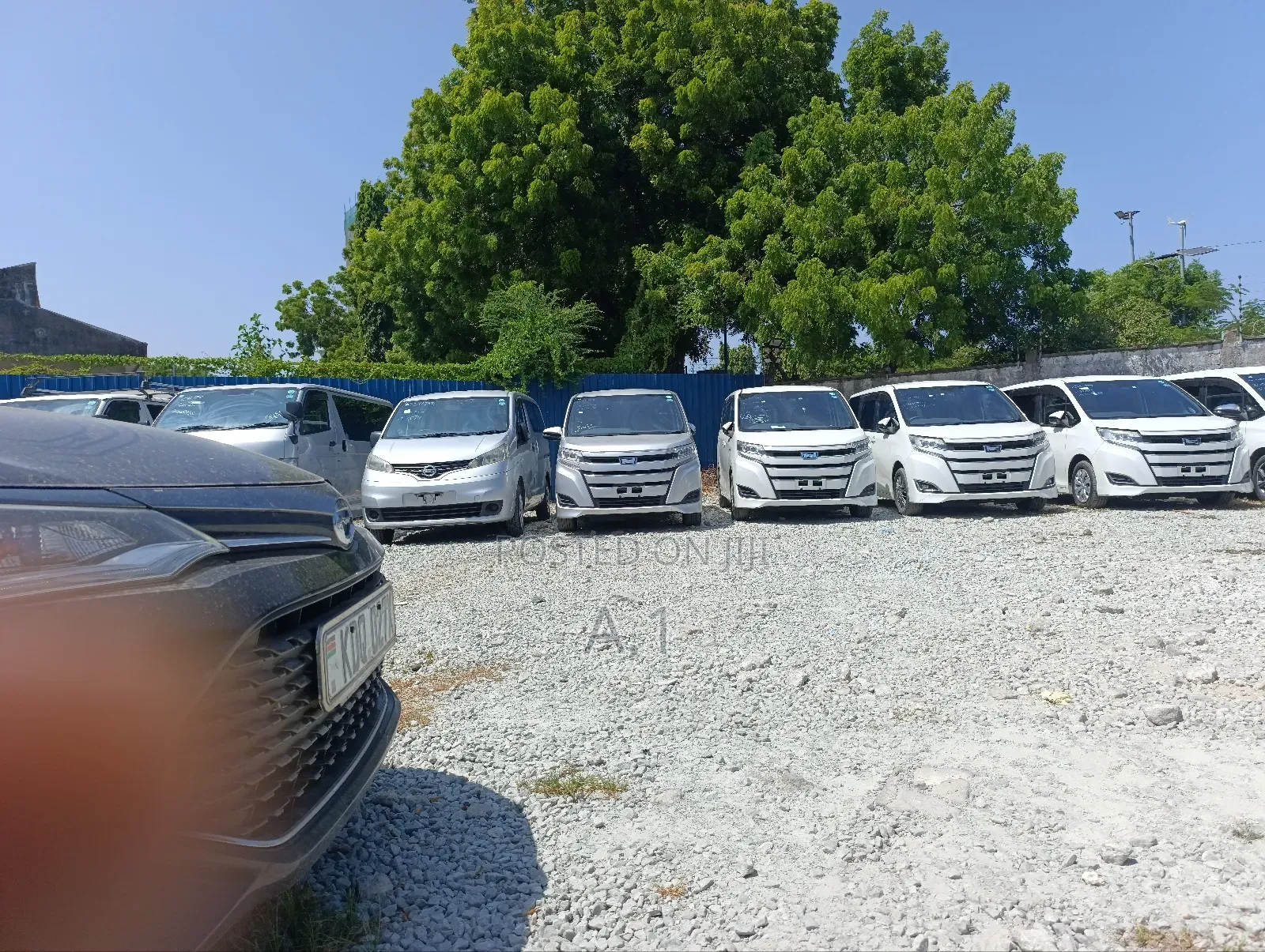 Toyota Noah 2.0 FWD (8 Seater) 2019 Silver