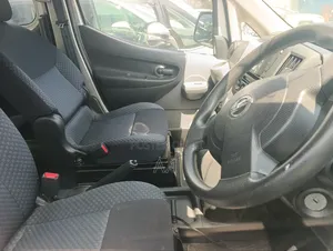 Nissan NV200 2018 Grey