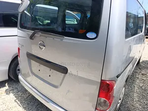 Nissan NV200 2018 Grey