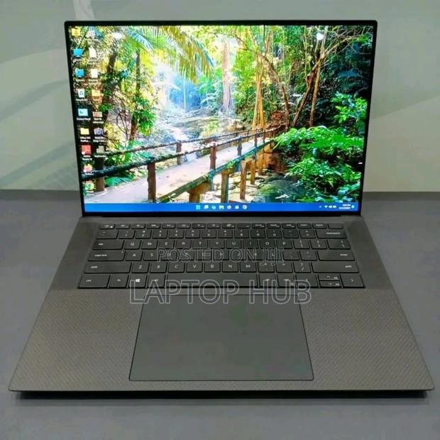 Laptop Dell Precision 5550 16GB Intel Core I7 SSD 512GB - thumbnail 3