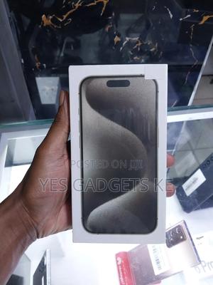 Apple iPhone 15 Pro Max 256 GB Gray - main view