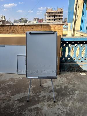 Stand for Flipcharts 3x2ft Available - thumbnail 2