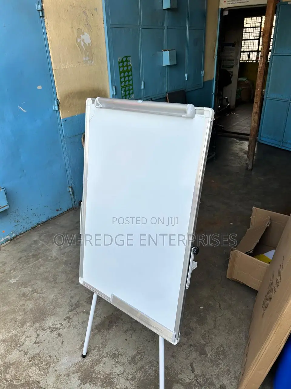 3ftx2ft Flip Stand on Sale
