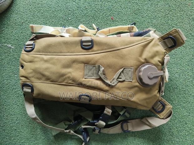 Camel Hydration Water Backpack - thumbnail 3