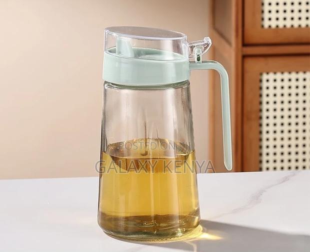 Non Slip Oil / Vinegar Dispenser - thumbnail 6
