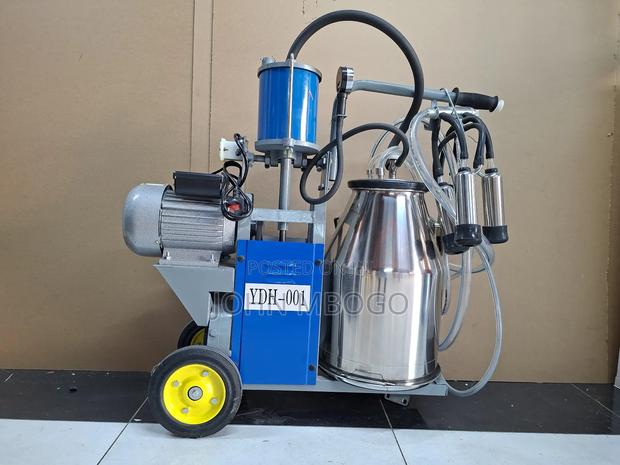 Cow Milking Machine . - main view