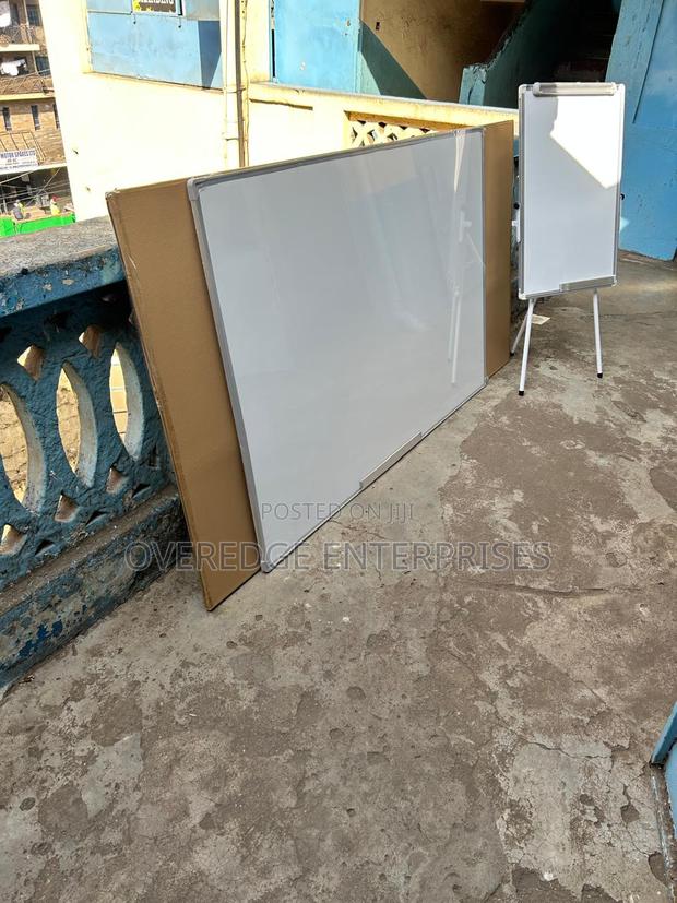 Whiteboard**8x4ft!!Magnetic Boards