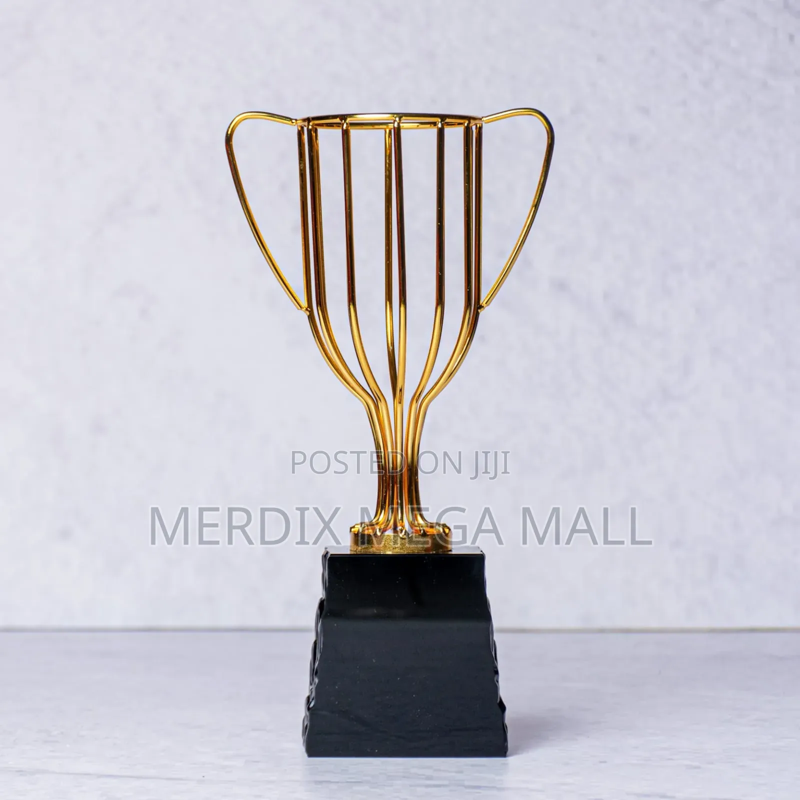 2286 Crystal Award, Awards