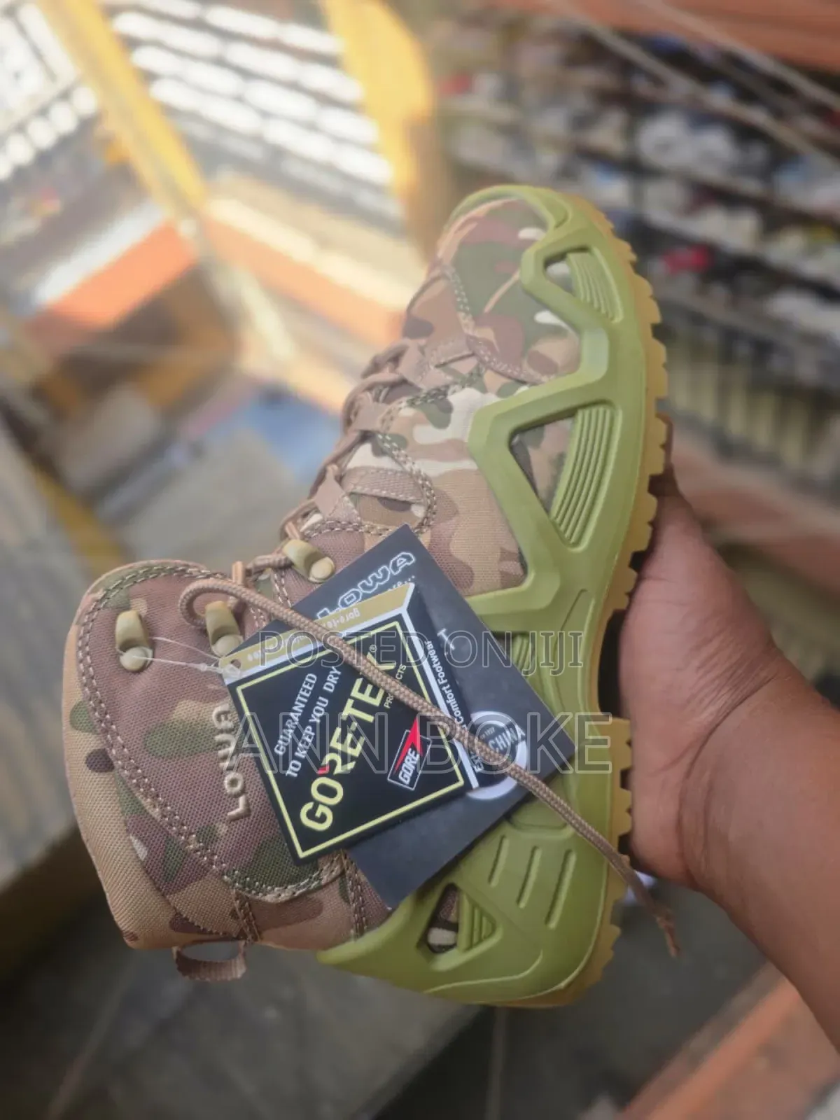 Lowa Boot Sizes 40,41,42,43,44,45 Accessible