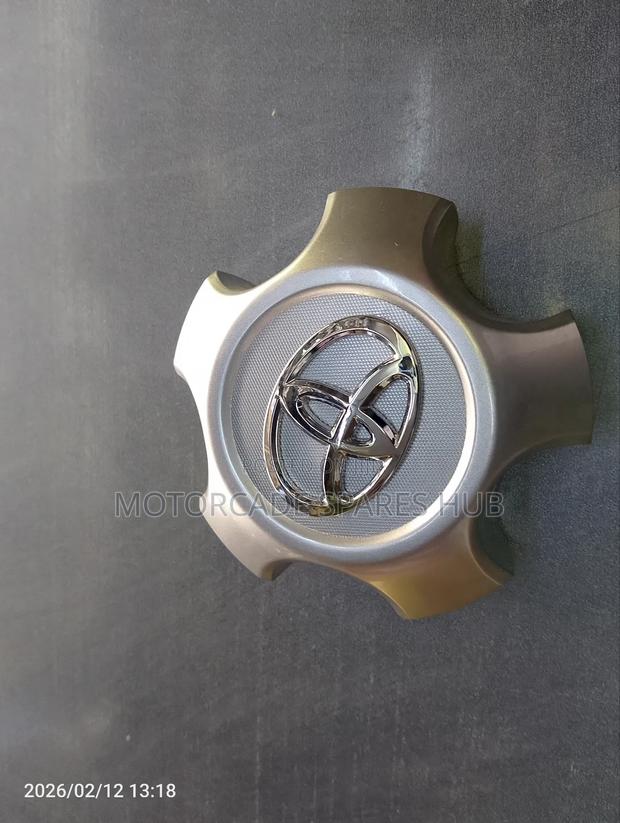 Toyota Vanguard Wheel Rim Cap