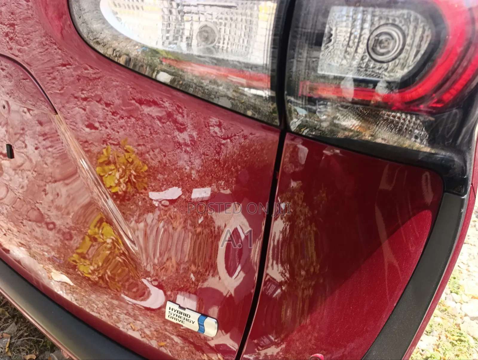 Toyota Sienta 1.5 Hybrid FWD 2018 Red