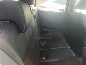 Toyota Sienta 1.5 Hybrid FWD 2018 Red
