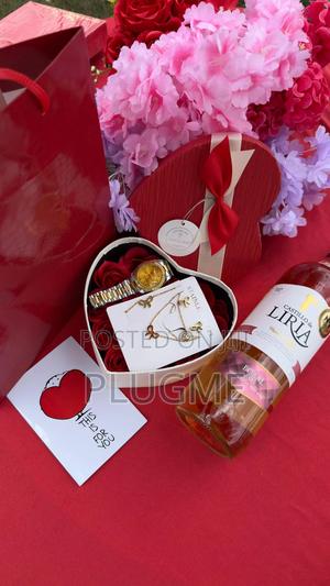 Valentines Ladies Gift With Wine of Choice