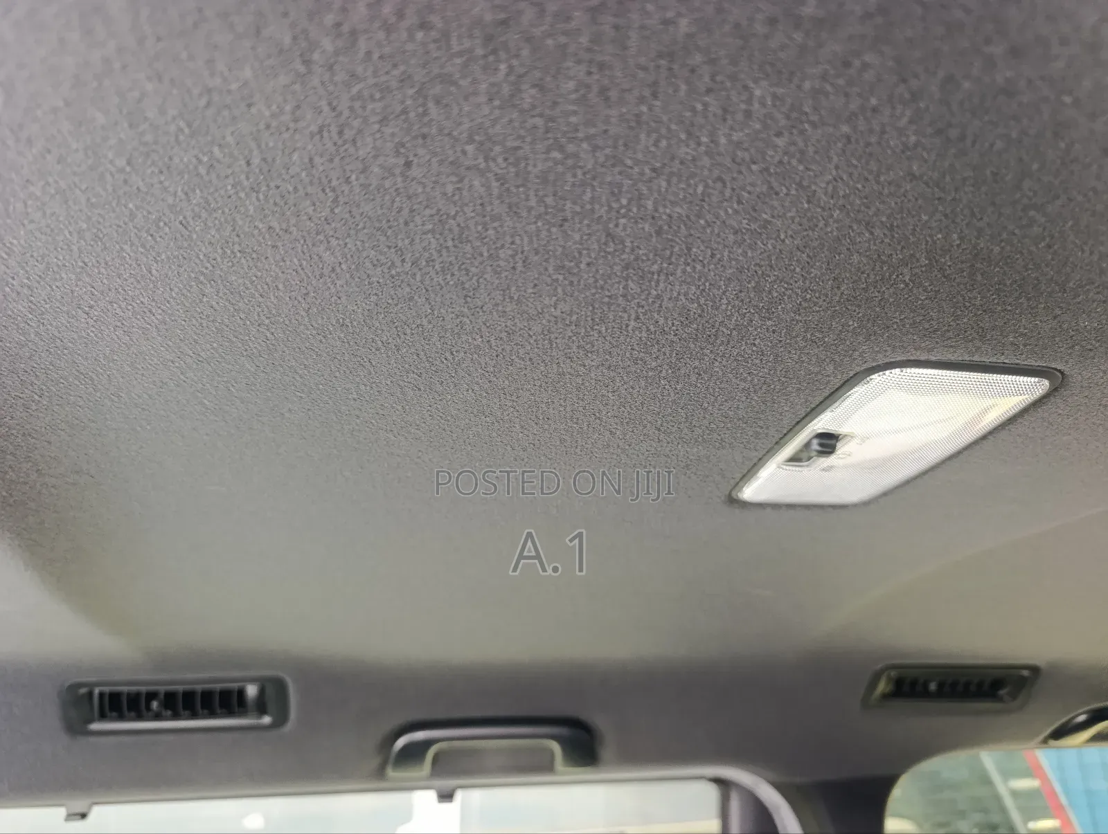 Toyota Noah 2.0 FWD (8 Seater) 2018 White