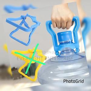 Water Bottle Lifter - thumbnail 2