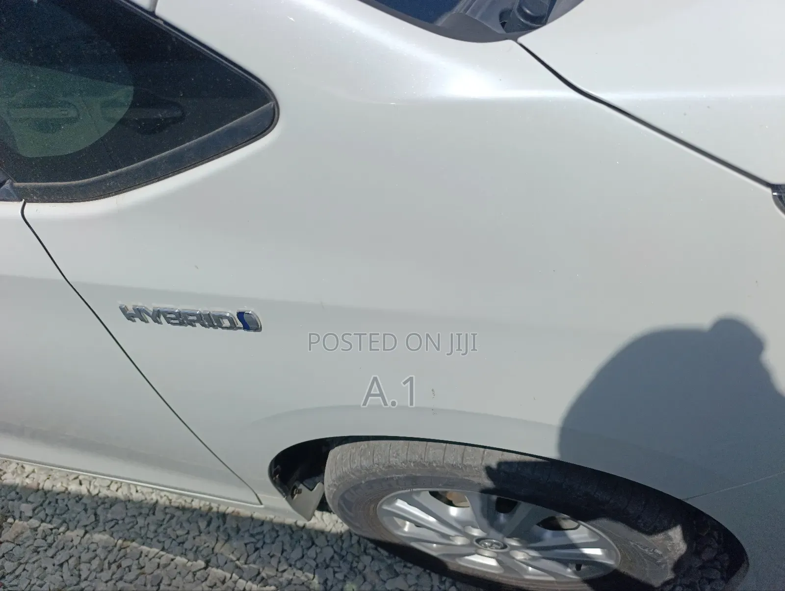 Toyota Noah 1.8 FWD Hybrid (7 seater) 2018 White