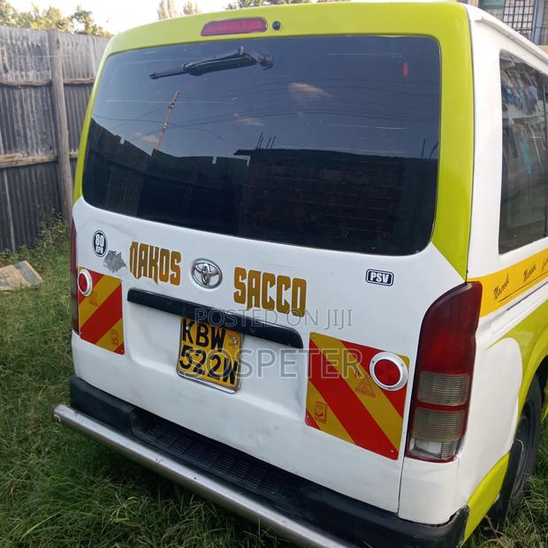 Toyota HiAce 2006 White - thumbnail 5