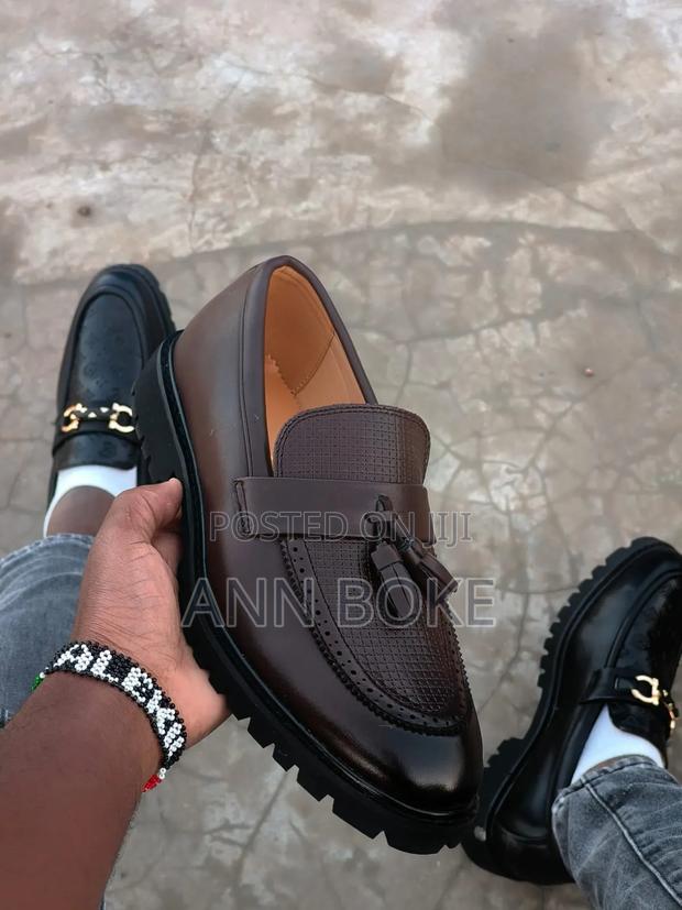 Fernando Lv
Black
40/43/43/45/45 - thumbnail 6