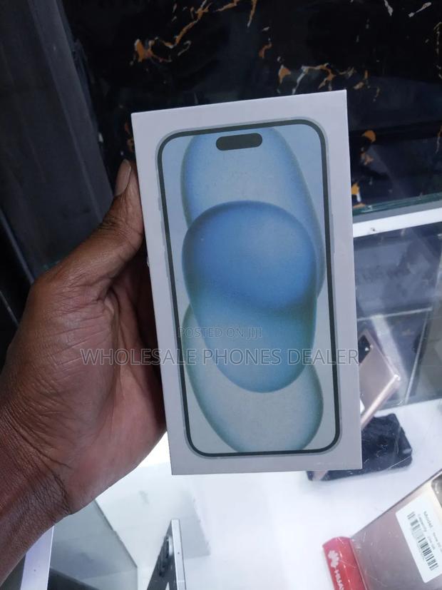 Apple iPhone 15 128 GB Blue - thumbnail 2