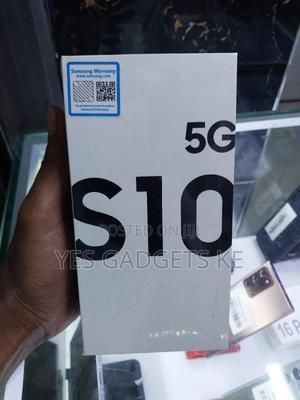 Samsung Galaxy S10 5G 256 GB Black - main view