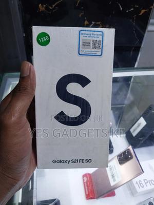 Samsung Galaxy S20 FE 5G 128 GB Black - main view