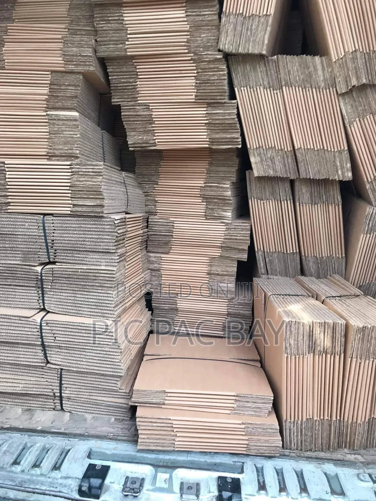 Wholesale and Retail Carton Boxes