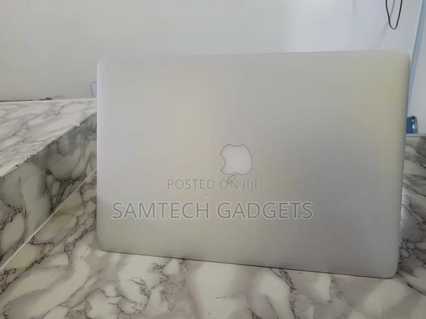 Laptop Apple MacBook Pro 2015 16GB Intel Core I7 SSD 500GB - main view